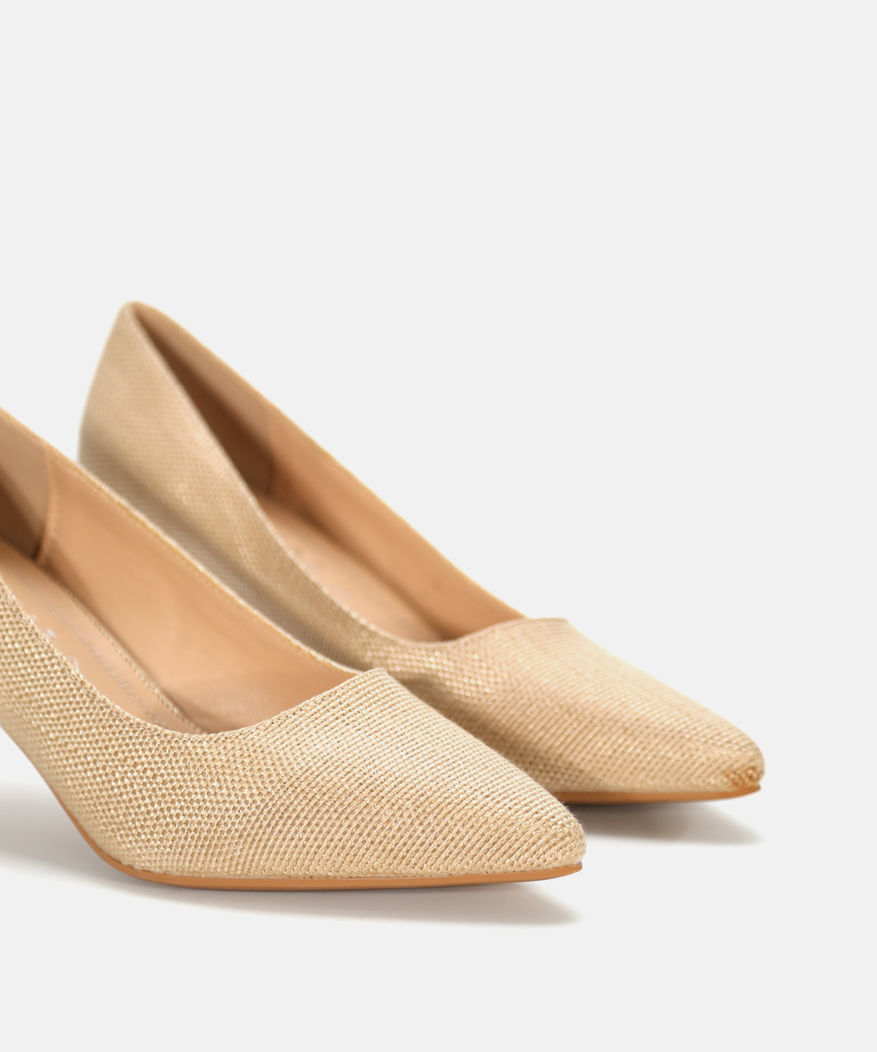 Sapato de salto fino image number null